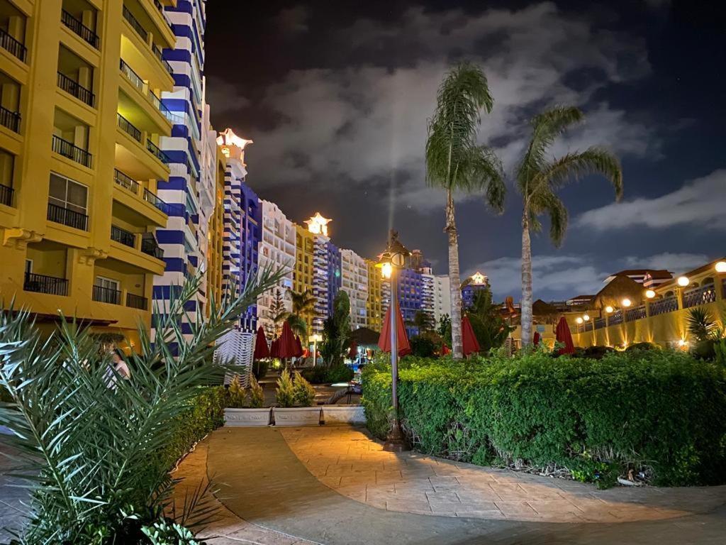 Porto Marina Resort Chalets Families Only El Alamein Kültér fotó